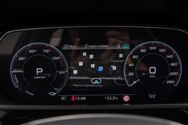 2021 AUDI E-TRON - 14