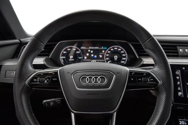2021 AUDI E-TRON - 13