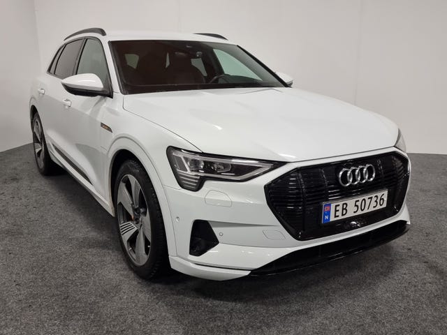 WAUZZZGE8LB017881 2020 AUDI E-TRON-4
