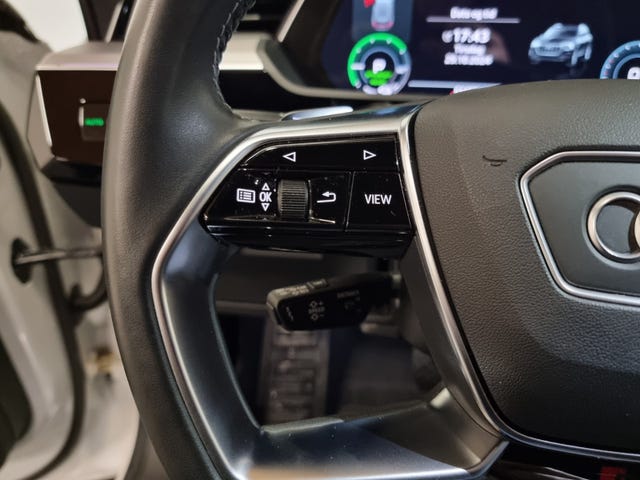 2020 AUDI E-TRON - 26