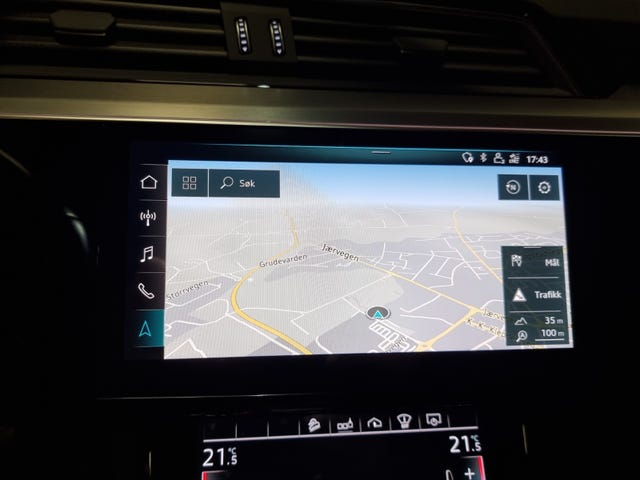 2020 AUDI E-TRON - 32