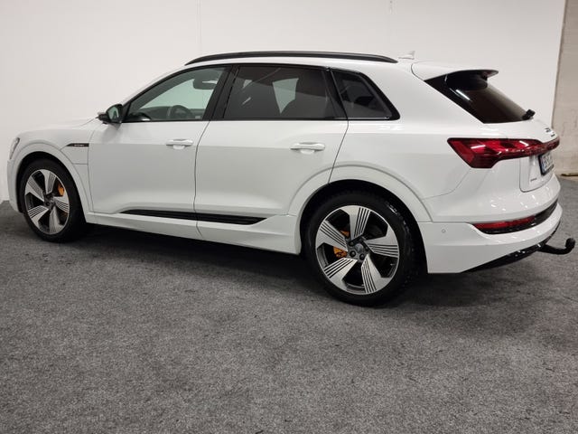 2020 AUDI E-TRON - 14