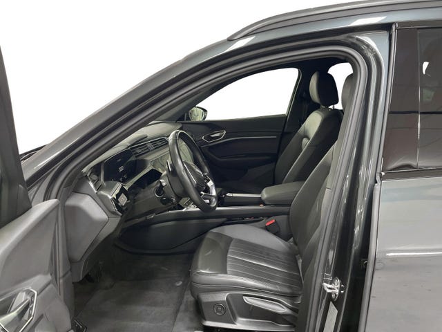 WAUZZZGE4LB022110 2020 AUDI E-TRON-4