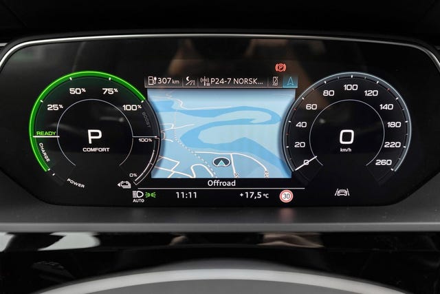 2020 AUDI E-TRON - 19