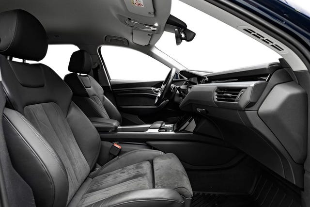 2020 AUDI E-TRON - 15