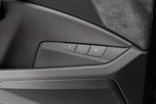 2020 AUDI E-TRON - 12