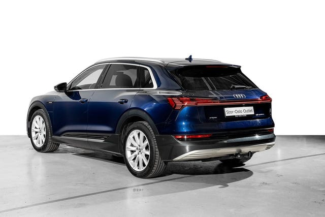 WAUZZZGEXLB025755 2020 AUDI E-TRON-4