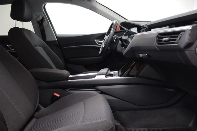 2020 AUDI E-TRON - 24