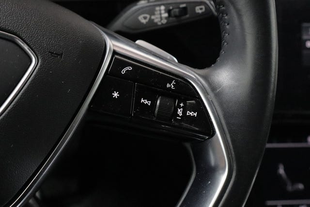 2020 AUDI E-TRON - 10