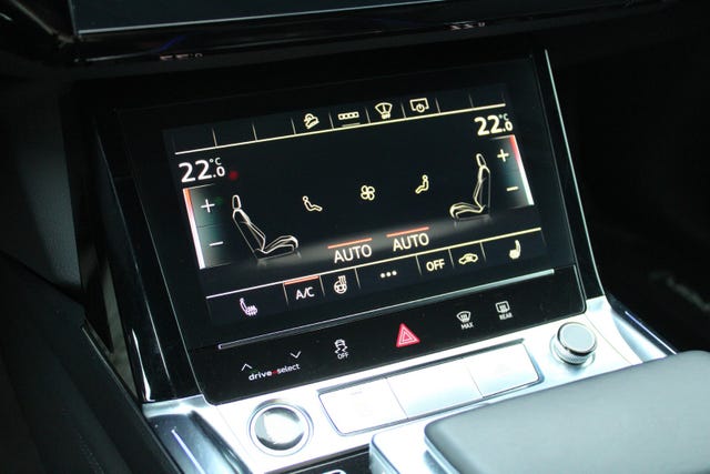 2021 AUDI E-TRON - 35