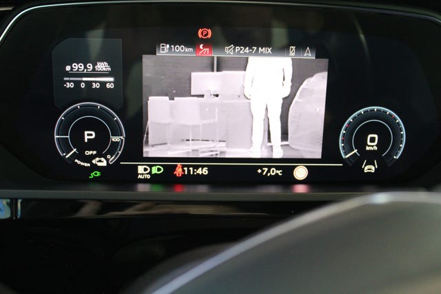 2021 AUDI E-TRON - 30