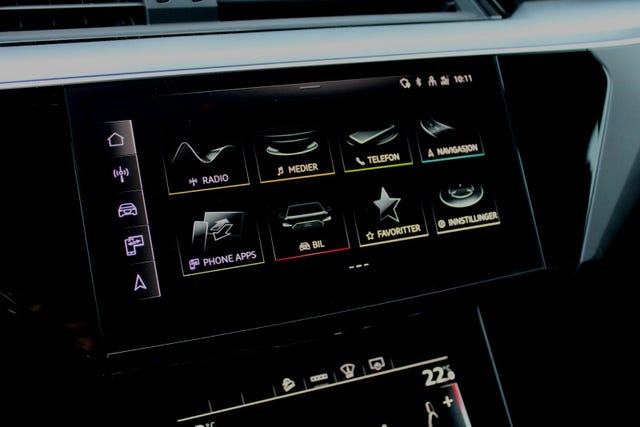 2021 AUDI E-TRON - 36