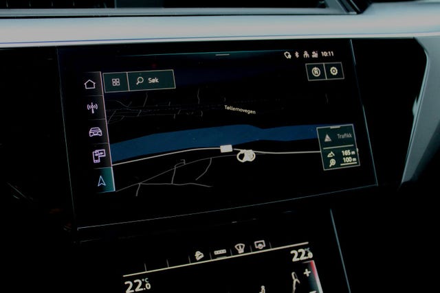 2021 AUDI E-TRON - 38