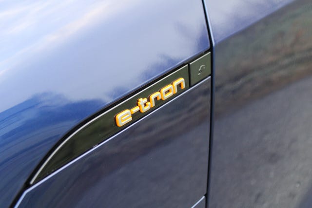 2021 AUDI E-TRON - 11