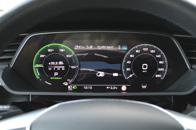 2021 AUDI E-TRON - 27