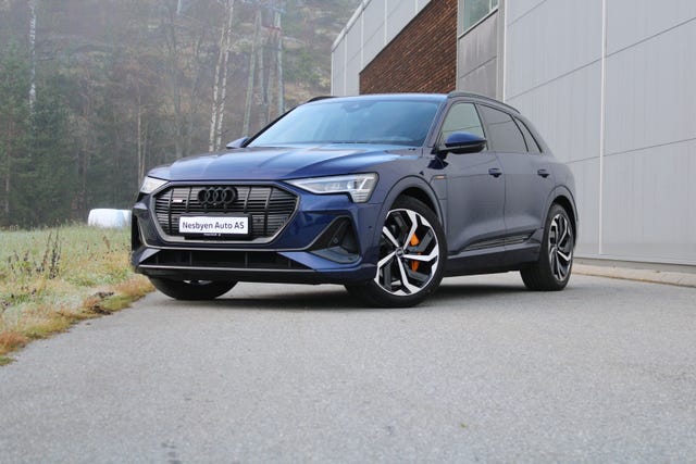 WAUZZZGEXMB044582 2021 AUDI E-TRON-3