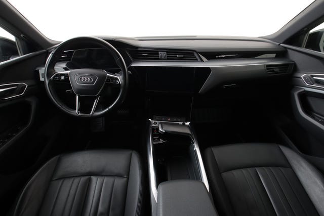 2021 AUDI E-TRON - 14