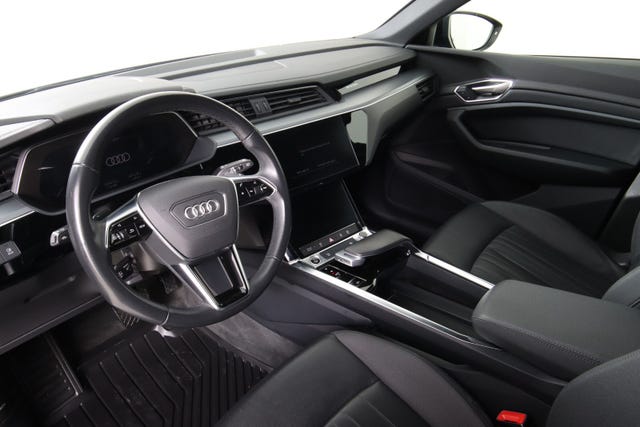 2021 AUDI E-TRON - 13