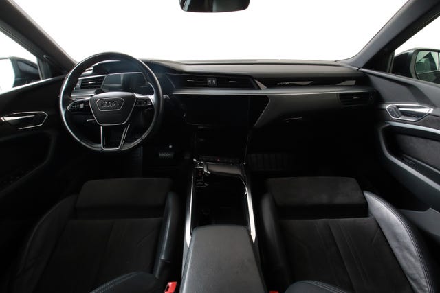 2021 AUDI E-TRON - 14