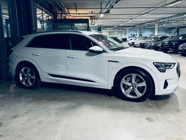 WAUZZZGE6LB034933 2020 AUDI E-TRON-3
