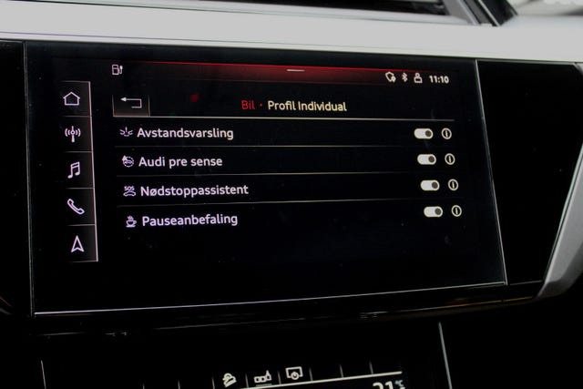 2020 AUDI E-TRON - 53