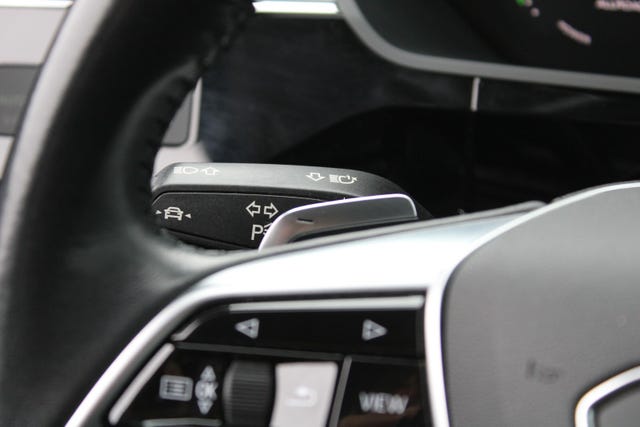 2020 AUDI E-TRON - 30