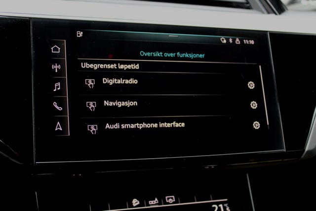 2020 AUDI E-TRON - 54