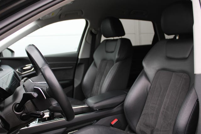 2020 AUDI E-TRON - 18