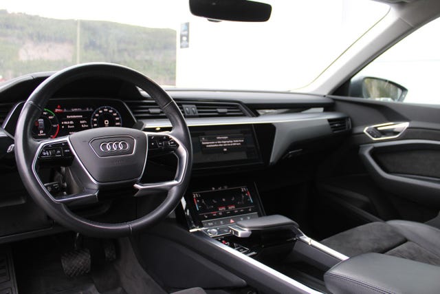 2020 AUDI E-TRON - 19