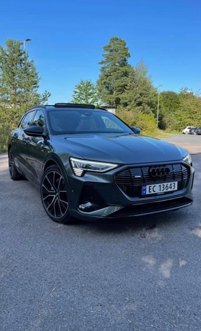 WAUZZZGE2LB020971 2020 AUDI E-TRON-0