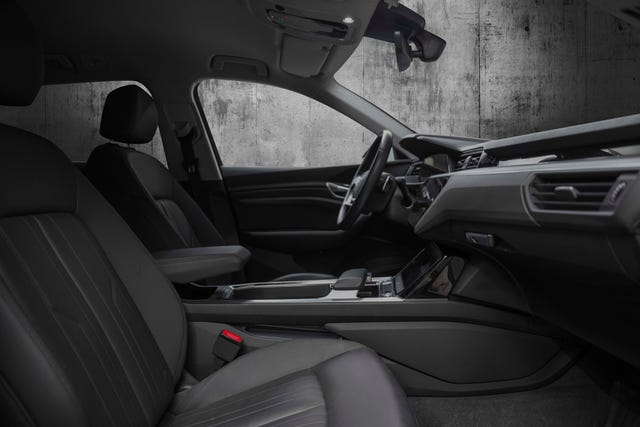 2020 AUDI E-TRON - 18