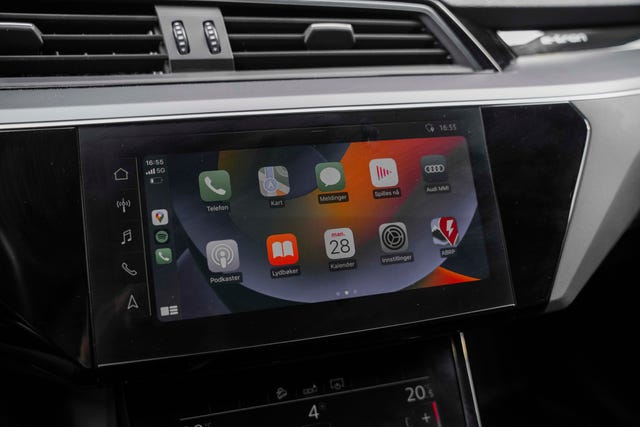 2020 AUDI E-TRON - 23