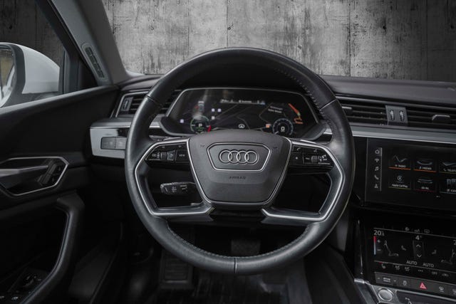 2020 AUDI E-TRON - 17