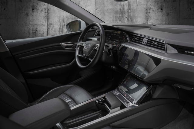 2020 AUDI E-TRON - 21