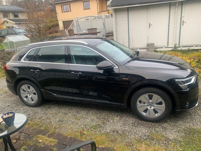 WAUZZZGE0LB008429 2020 AUDI E-TRON-5