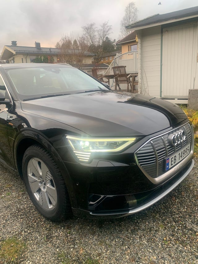 WAUZZZGE0LB008429 2020 AUDI E-TRON-4