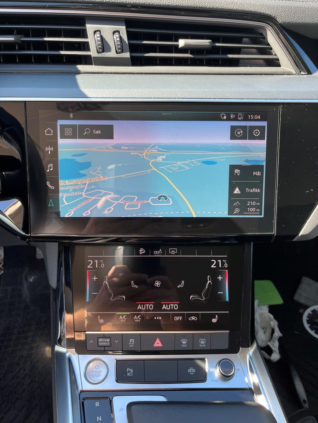 2020 AUDI E-TRON - 18