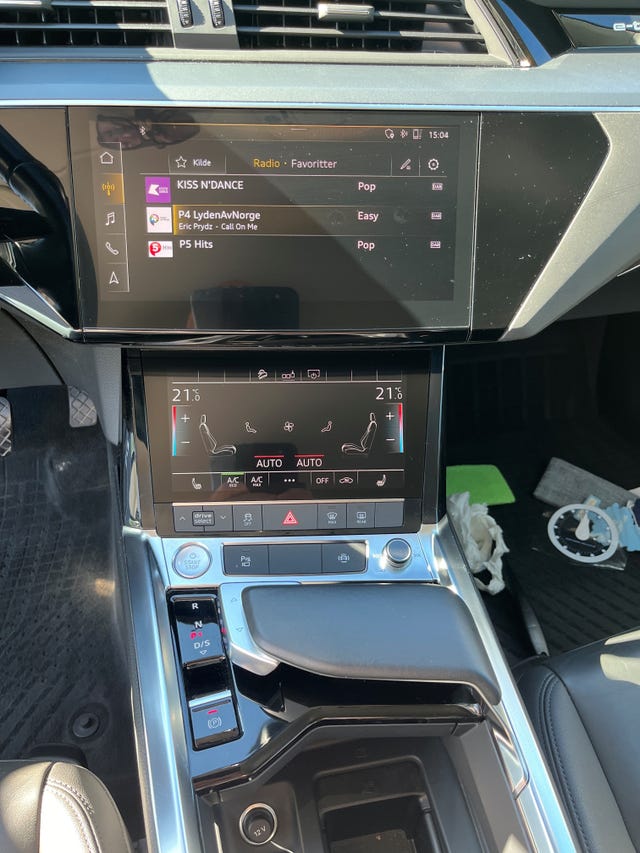 2020 AUDI E-TRON - 16