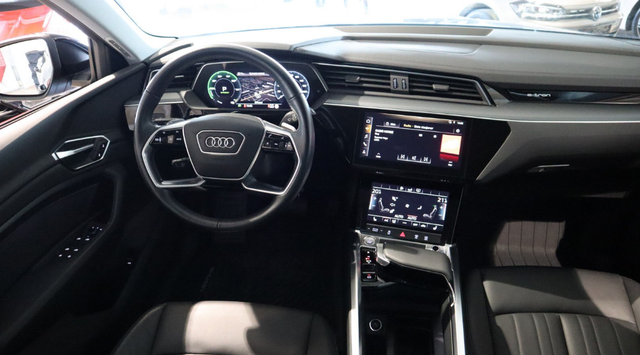 WAUZZZGE8LB027830 2020 AUDI E-TRON-5