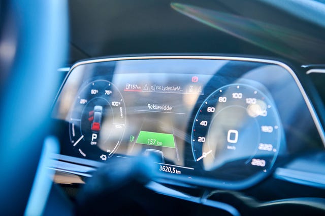 2020 AUDI E-TRON - 23