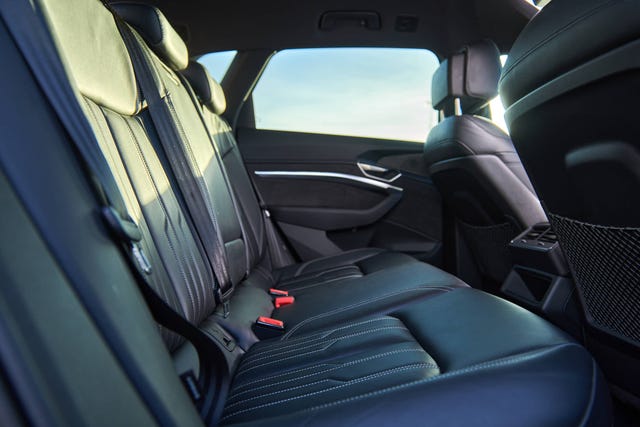 2020 AUDI E-TRON - 13