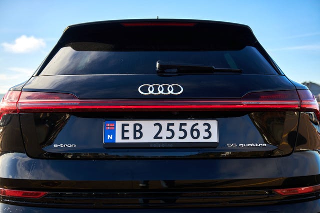 WAUZZZGE4LB018039 2020 AUDI E-TRON-5