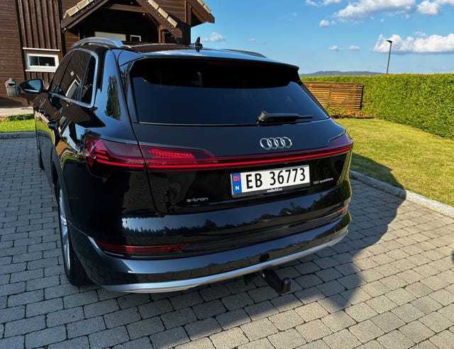 2020 AUDI E-TRON - 10