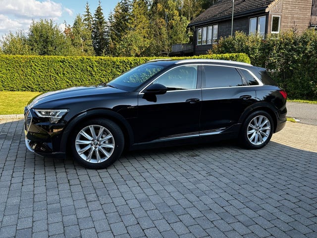 WAUZZZGEXLB025335 2020 AUDI E-TRON-1
