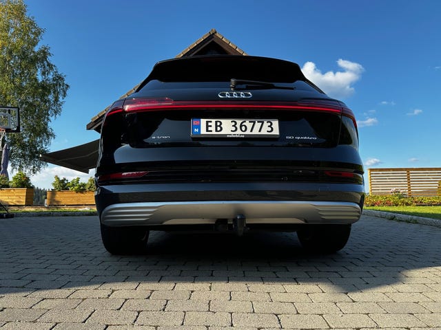 2020 AUDI E-TRON - 11