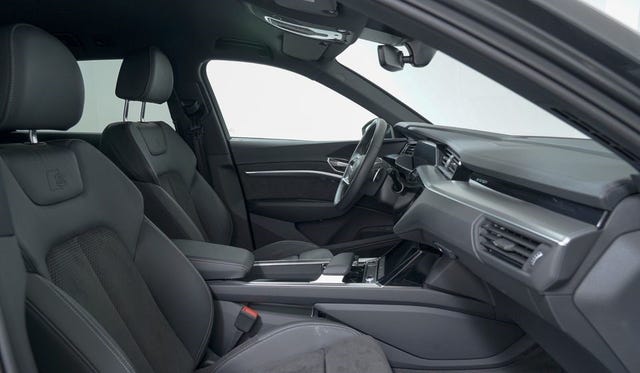 2021 AUDI E-TRON - 15