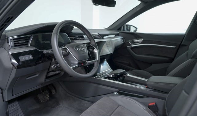 2021 AUDI E-TRON - 12