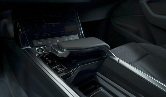 2021 AUDI E-TRON - 14