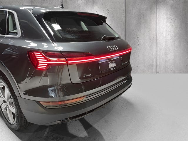 WAUZZZGE5LB010760 2020 AUDI E-TRON-4