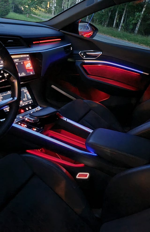 2020 AUDI E-TRON - 18